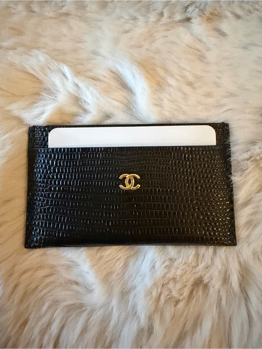 Chanel Lizard-Embossed Black Card Holder (26A Metier D’art / Matthieu Blazy)